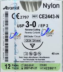 NYLON 3-0 AGUJA CORTANTE DE 24 MM HEBRA 45 MARCA ATRAMAT CE-2443-N LINEA CONVENCIONAL CAJA CON 12 PIEZAS