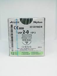 Sutura de nylon 2-0 aguja 3/8 reverso cortante 19 mm Premium